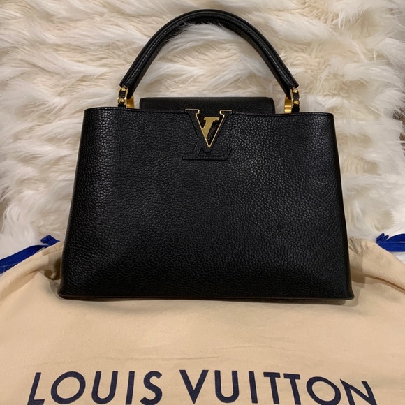 Sold: Louis Vuitton Capucines PM Black GHW Full Set - Picture 3 of 16